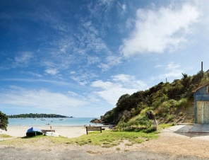 Waiheke beach